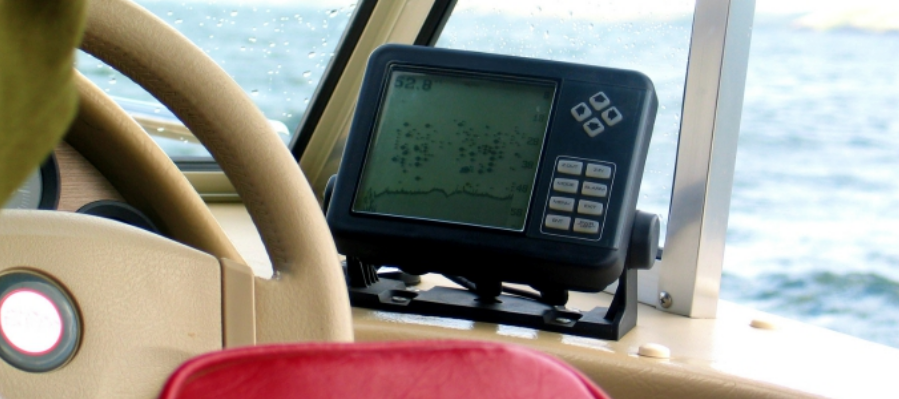 美国|钓鱼用品，美国海钓常见电子设备，寻鱼器雷达GPS