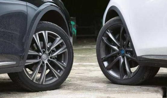 驾驶|比亚迪唐二代DM版跑长途的“亏电油耗”，水准差距实在太大