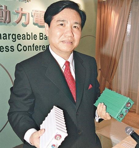 破产|中国“电池大王”给美国大学捐款7000万，今公司破产，负债2个亿