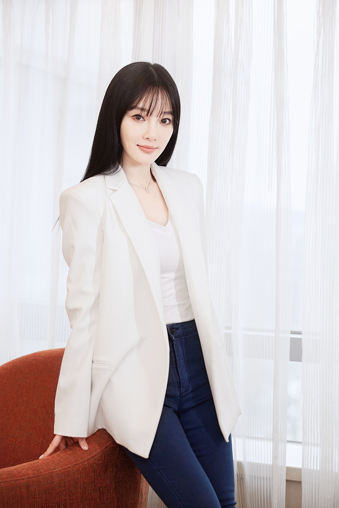 唐嫣|李小璐直播翻车,网红路线也走不通了?弹幕不堪入目