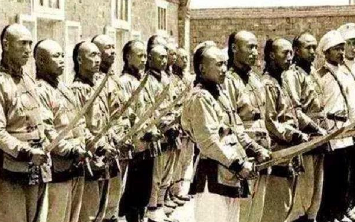 「老照片」老照片：清朝带刀侍卫的真实样子，和电视剧里的不一样