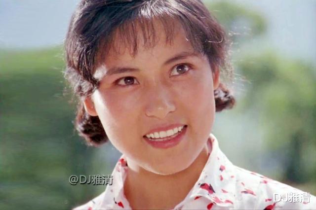 #影帝#31朵美丽村花，绽放在80年代银幕上，那时宋丹丹好美，白灵还很清纯