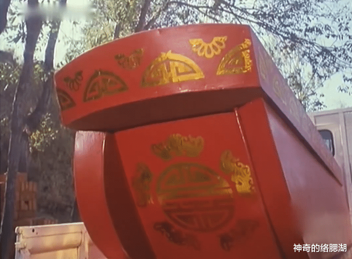 陈佩斯|评分8.4,陈佩斯、倪大红这部经典,成了国产喜剧绕不开的高峰