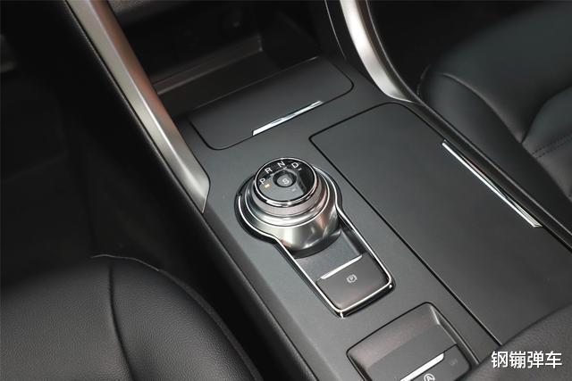 蒙迪欧■买速腾的难受了！曾与A4齐名，现一路跌至14万，气场不输迈腾