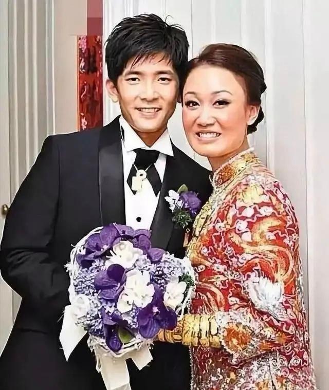 [何鸿燊]陈婉珍相貌不佳，三个孩子都像何鸿燊，四太的两个儿子身高是硬伤