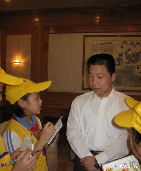 [杨利伟]杨利伟在太空听到“敲窗”声？10多年后查明真相：庆幸捡回一条命