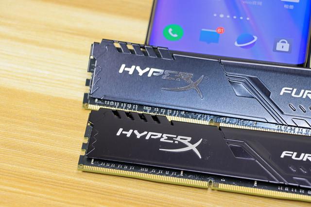 「机箱」实战装机——i5 10400 有 i7 9700K 几成功力？