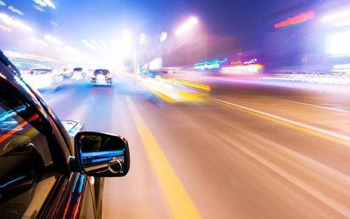 新车■磨合期时速超过120对发动机有影响吗?