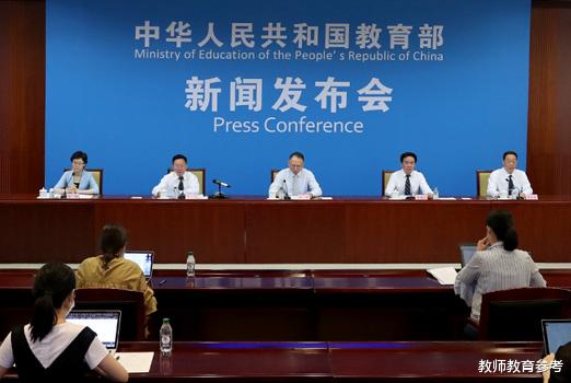 教育部|教育部最新通知,新增一条高考“捷径”,此类考生可直接上名校