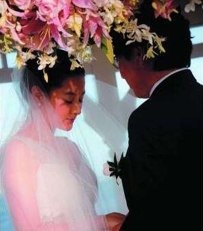 「李英爱」韩国评出十大美女，岁数最大的她，因零整容被誉为“韩国的门面”