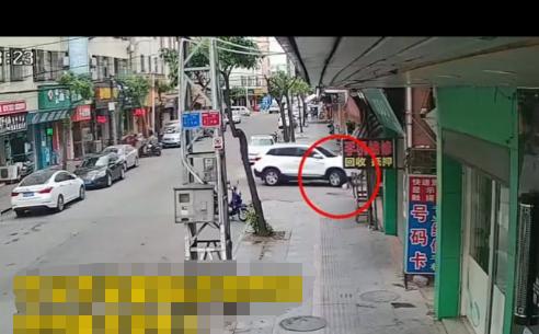 『民警』外公开车撞死4岁外孙，现场崩溃哭嚎，警方：已排除醉驾毒驾嫌疑