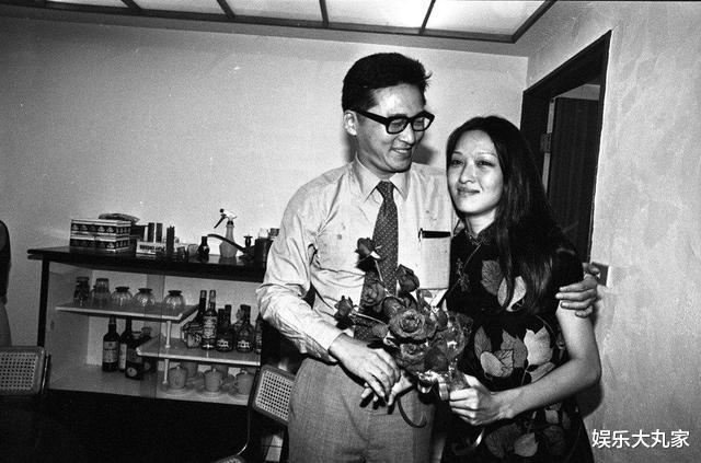 胡因梦|1980年胡因梦穿睡衣和李敖结婚，仅115天后，却因便秘被逐出家门