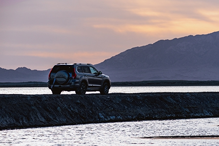 『SUV』我想买一辆国产四驱越野车开去西藏，哪个品牌的车型最合适？