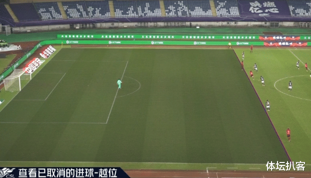 里卡多·高拉特|高拉特轰回归中超首球!边裁举旗越位,3分钟后改判,全队疯狂庆祝