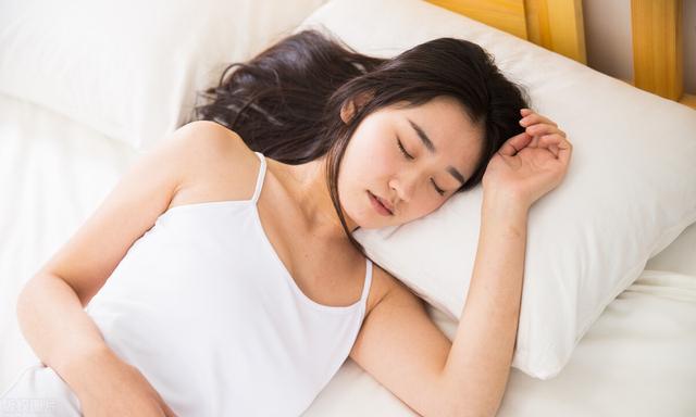 肝脏|42岁男子腹痛入院，却查出肝癌，医生摇头：这1食物吃得太勤了