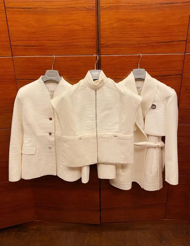 「香奈儿」女版王思聪！31岁富婆一件衣服100万，遍地土味奢侈品就像摆地摊