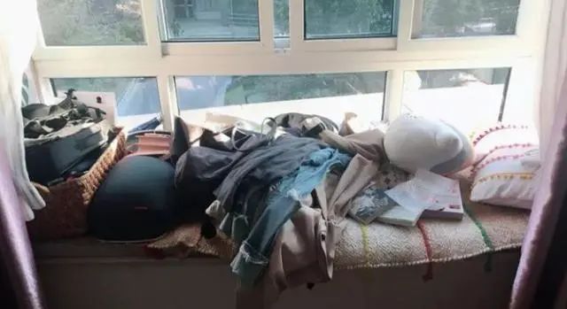 飘窗|不要再问飘窗能不能砸掉？家里多出半间房，一锤下去赚5万呢