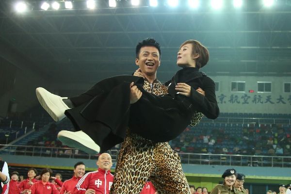 邓超|邓超又出轨19岁嫩模？孙俪发文“再见婚姻”，手续已经办完了？