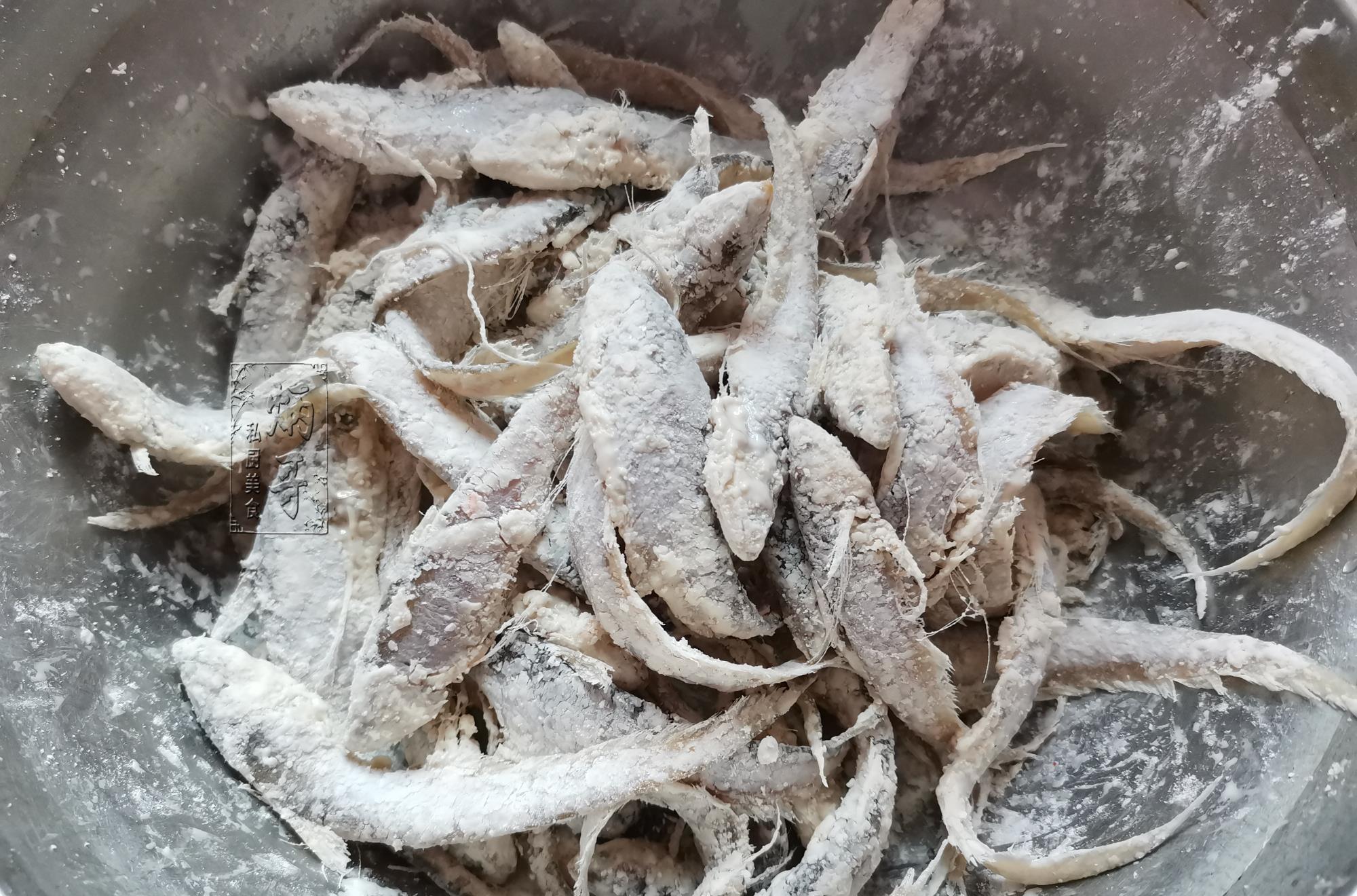 猪大肠|开海后，遇到此鱼别错过，炸一炸，营养又酥脆，连骨头都吃了补钙