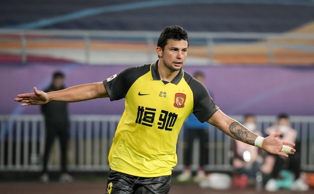 河北华夏|央视现场直播！恒大再战河北华夏幸福，强势冲击中超第9冠！