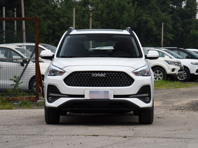 哈弗m6|哈弗M6太良心,直降1.6万,5万就提车,这车不比CS35PLUS强?