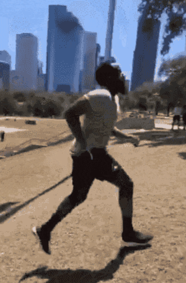 [詹姆斯·哈登]想要成功有多难？哈登脚趾严重变形，停赛还坚持锻炼，太不容易了