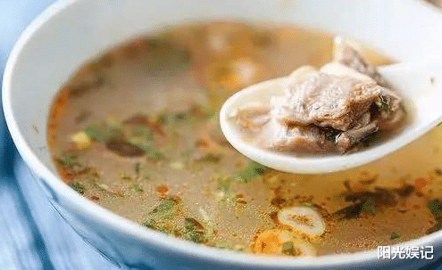 青菜|这4类菜不能乱放葱姜蒜,小心毁了一锅好菜,明白后转告身边人