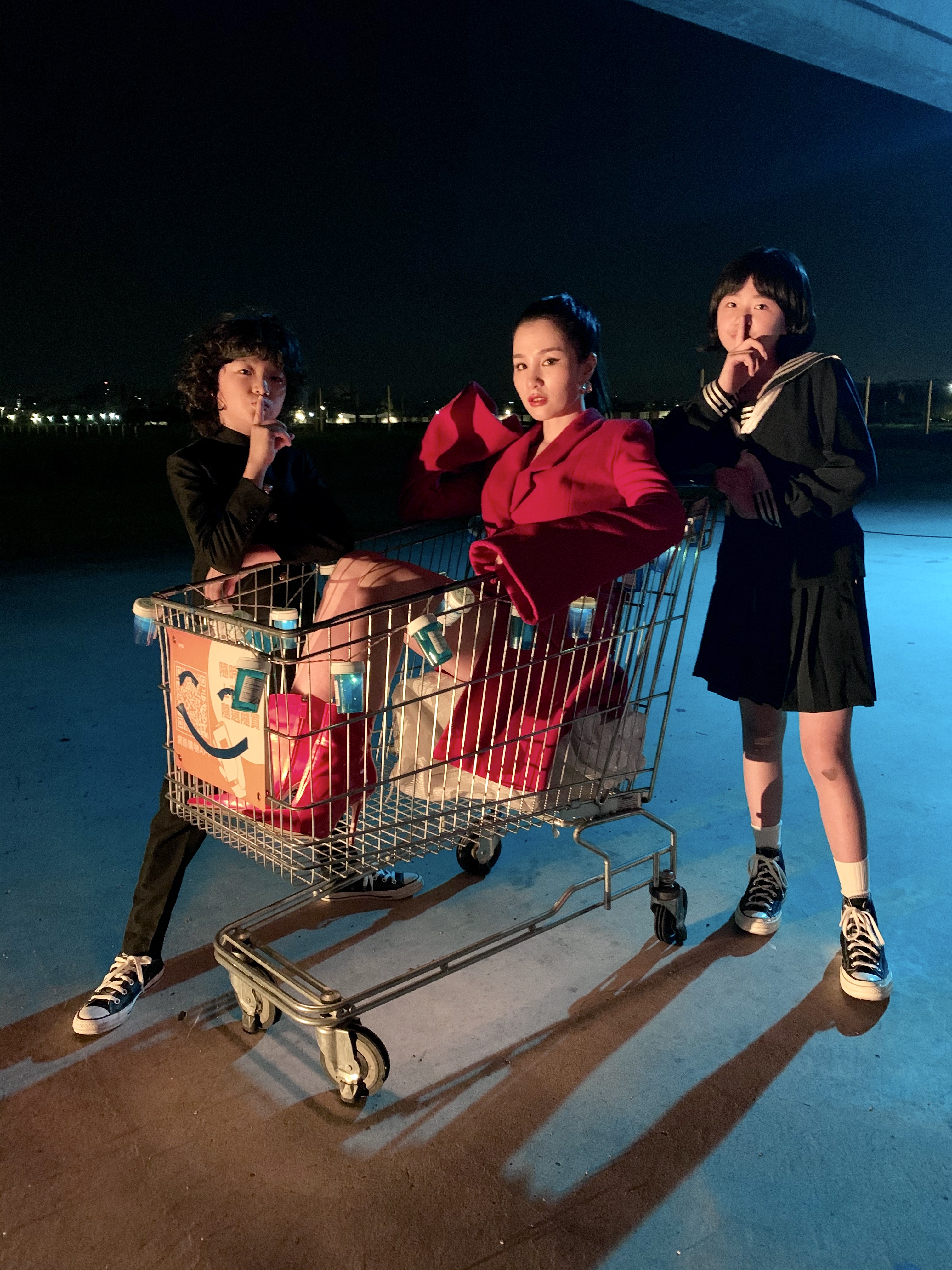 mv|江静叹为人父母不容易 新歌送大家：我們都需要冷靜