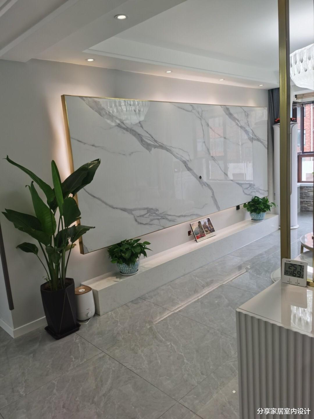 |一家三口90㎡的新房,硬装花了12万,大理石电视墙很大气,晒晒!