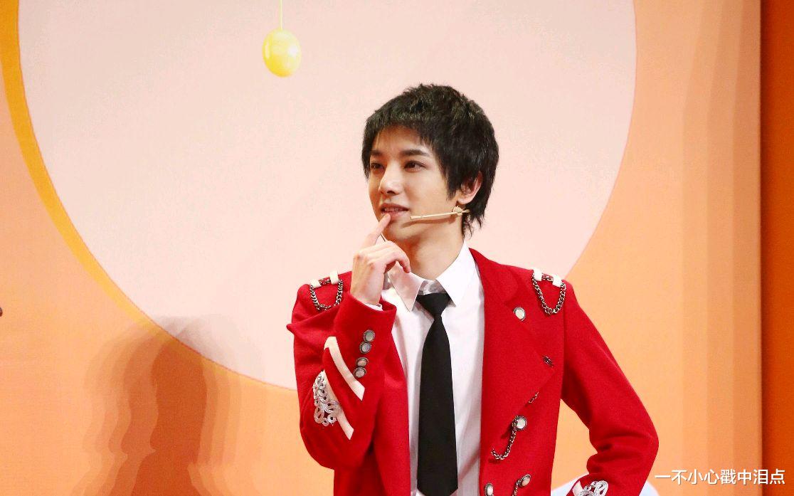 「于文文」鲁豫问张韶涵:歌手现在靠发唱片能赚钱么?张韶涵:不能!