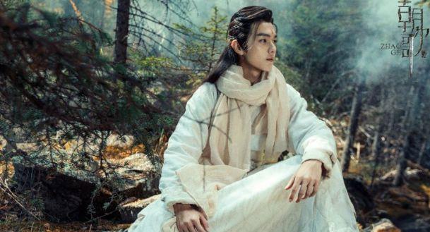 「吴谨言」吴谨言等了三年还没播的剧，原本新人扎堆，现在阵容堪比全明星