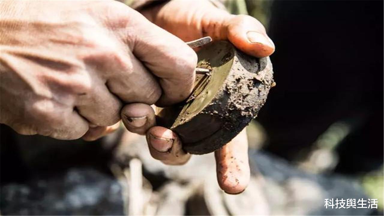 |令人又爱又恨的4大发明，本该造福人类，无意种下了恶果！