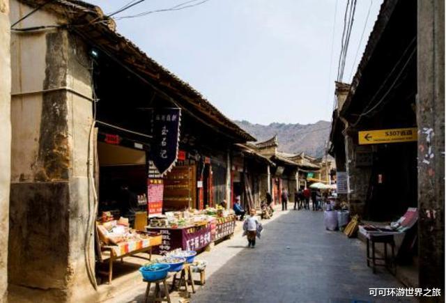 古镇：藏于秦岭深处的一座古镇，徽派古建筑美不胜收，景美人少值得去