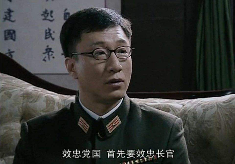 「国民党」国军副师长被解放军俘虏，表明身份没人相信，说出暗语被直送北平