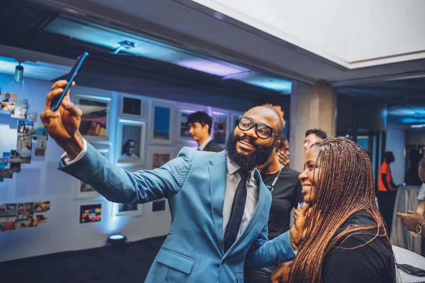 #波导#波导手机衰退后，他被迫自立品牌，现年销量1.3亿台超过小米