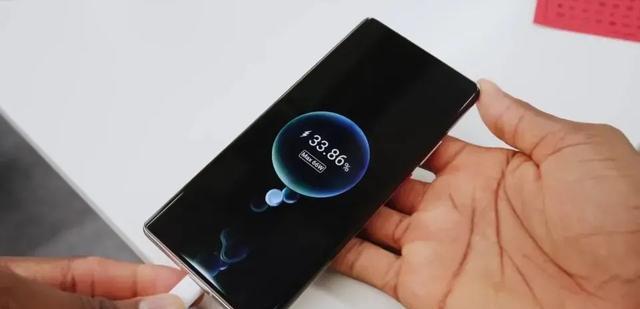 iphone12|为什么大部分用户还是会选择iPhone12，而不是华为Mate40Pro？