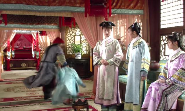 太监|甄嬛传：小允子为何能将血滴子头目杀死？得知他真实身份，明白了