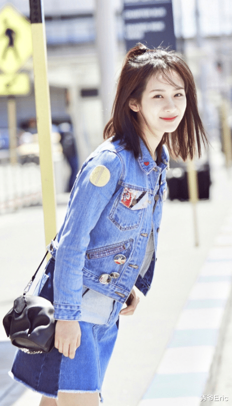穿衣搭配|杨紫“苹果头”发型重现“夏雪”，被网友赞：这少女感可不是谁都有