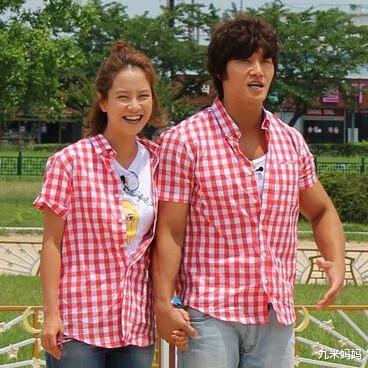 【金钟国】金钟国家被布置成粉红色,国儿很气愤,难道和Apink孙娜恩有关?