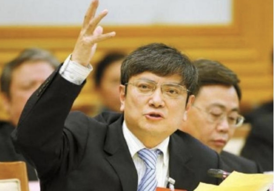 郑强|宣称要把英语踢出高考，而走红网络的教授郑强，他现在怎么样了？