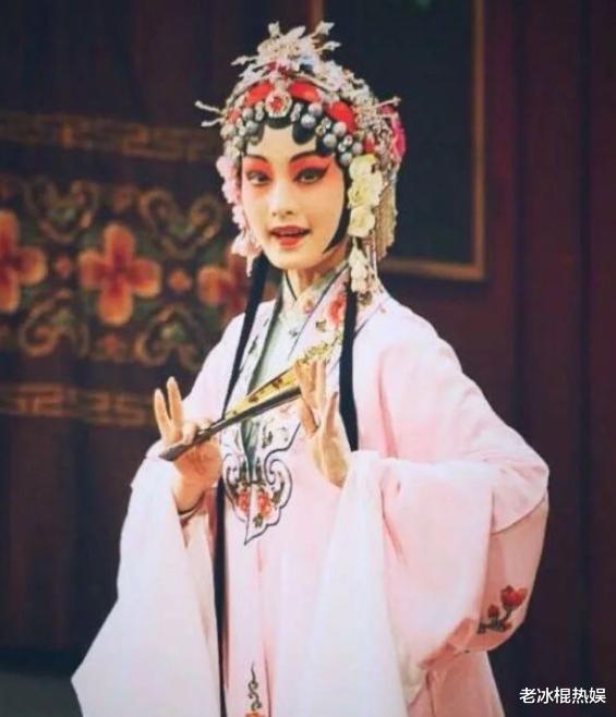 『李沁』李沁：被国家\秘密\培养9年，转奔娱乐圈，吴京的一句话意味深长