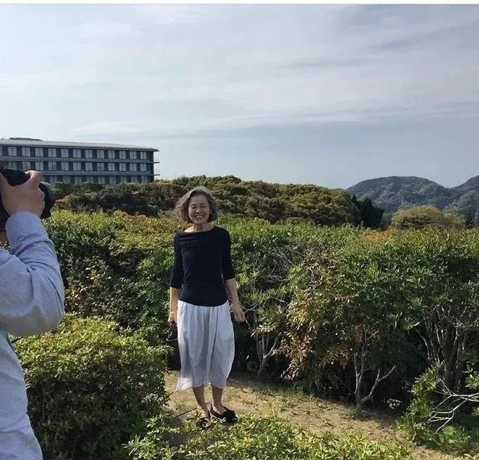 |74岁日本“逆龄”主妇，每天清晨5点起床，把生活过成了诗