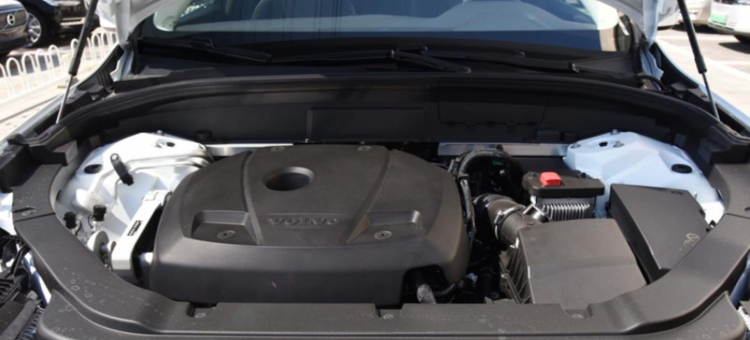 【本田CRV】开了5年本田CR-V，如今换成了沃尔沃XC60，车主：我只想说一句话