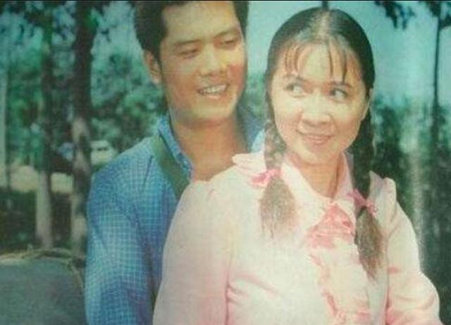 蔡明|从“春晚钉子户”到“众人嫌弃”，1年丧失2位至亲的蔡明今怎样了