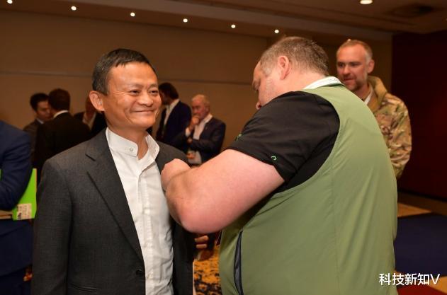 大象|曾豪掷1000万美元!马云内网发文引5.9万人关注,只为这件事