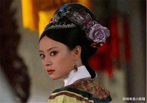 潘长江：同样是愤怒的戏：杨颖靠瞪眼，热巴靠咬牙，而她一个眼神就够了