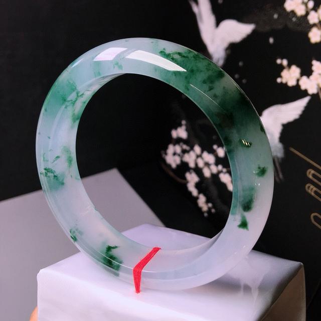 翡翠|你知道“翡翠”玉石是怎样被发现的吗？