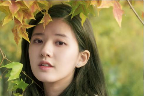 赵露思|被网友质疑整容，赵露思怒甩童年照，粉丝：从小到大一模一样