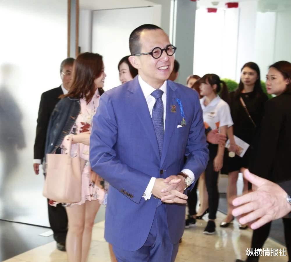 白银|李泽楷暴露出真实财产，比父亲和哥哥还富有，他是隐形的世界首富