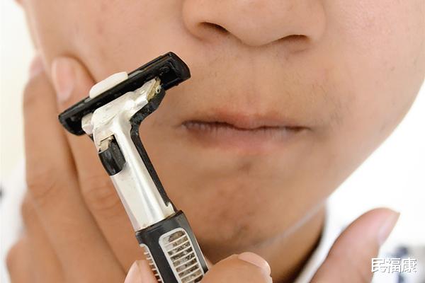 雄激素|男人胡子长得快慢和什么有关？长得快就好吗？一次性告诉你